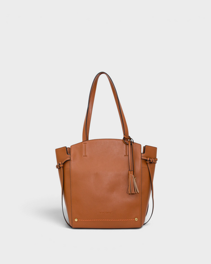 Montemaré Roma Tote in Cognac on white background