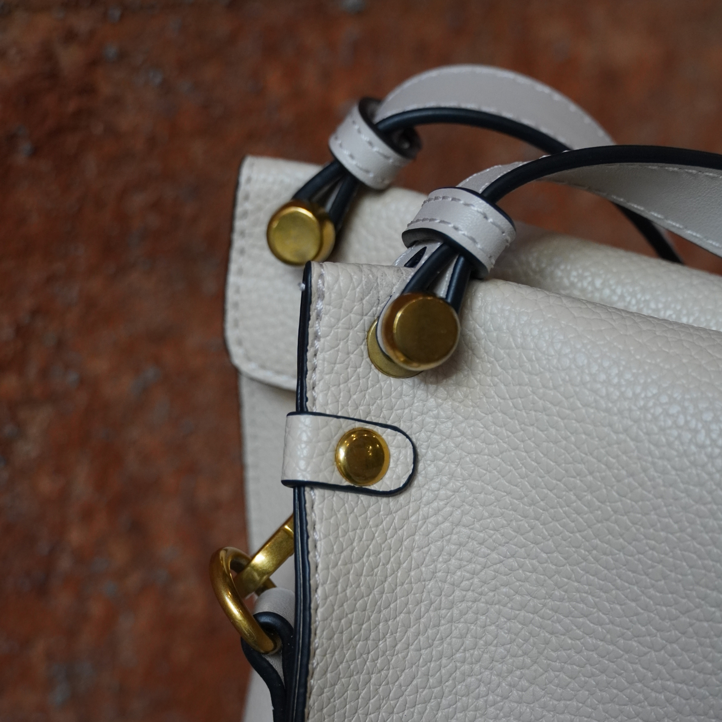 Vienna Shoulder Bag